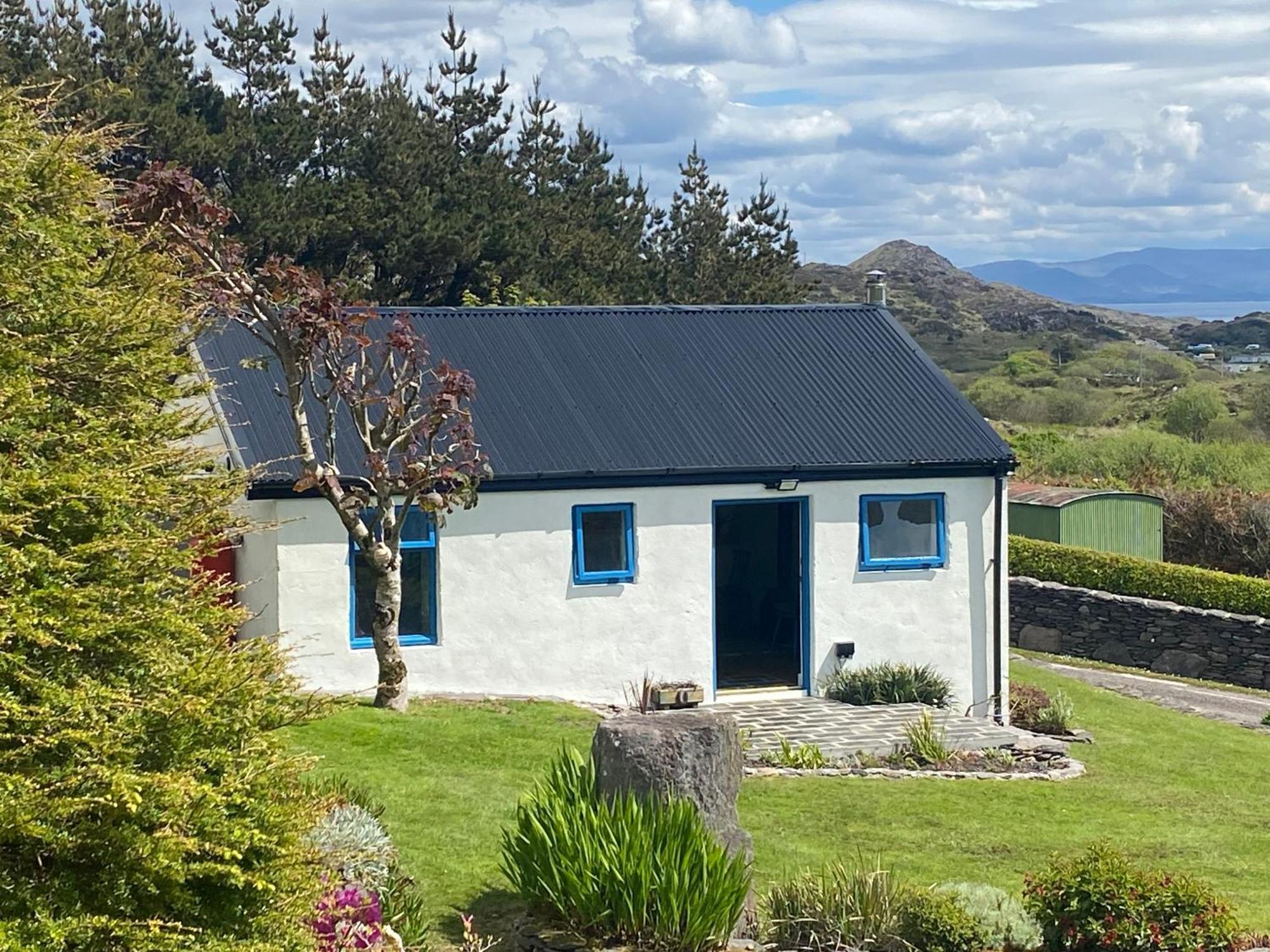Unique Old Stone Cottage Killarney Exteriér fotografie